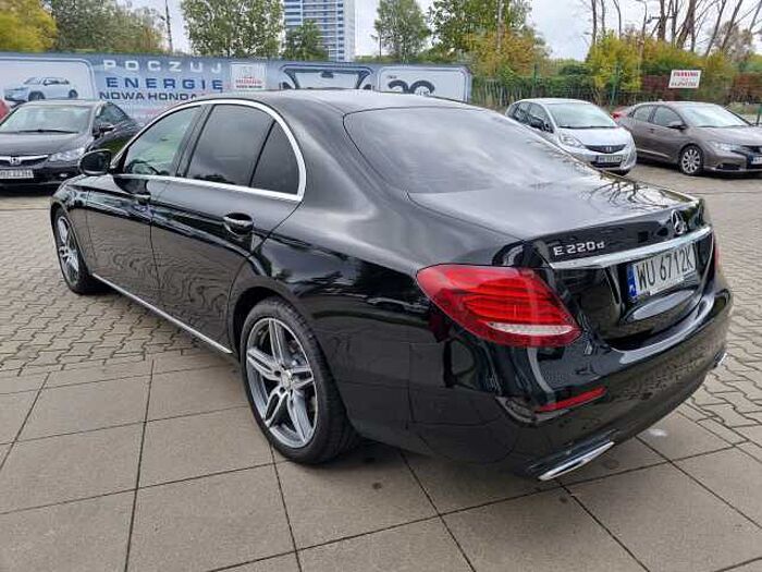 Mercedes-Benz E 220 2l