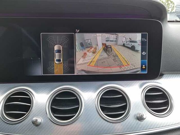 Mercedes-Benz E 220 2l