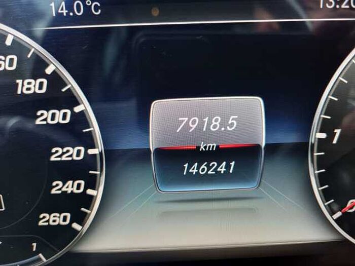 Mercedes-Benz E 220 2l